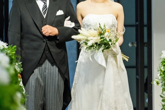北海道の結婚式でご祝儀を別に渡す?親族・友人別に判断